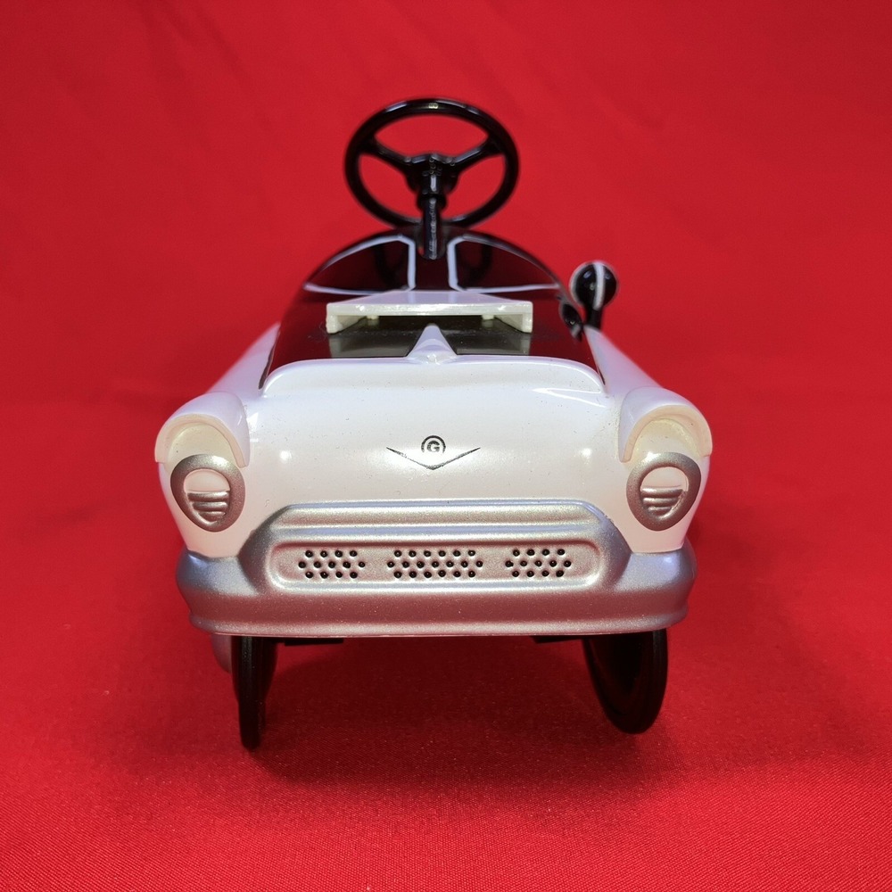 1994‎ Hallmark Garton Kiddie Car Classics / 1956 Dragnet / Police Pedal #22443 - Picture 8 of 16